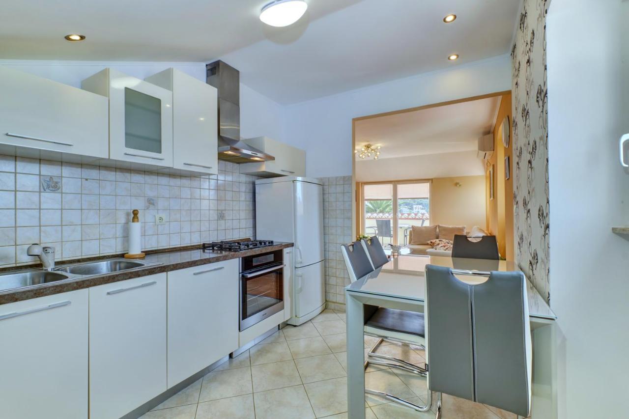 Apartment Dami Mali Lošinj Dış mekan fotoğraf